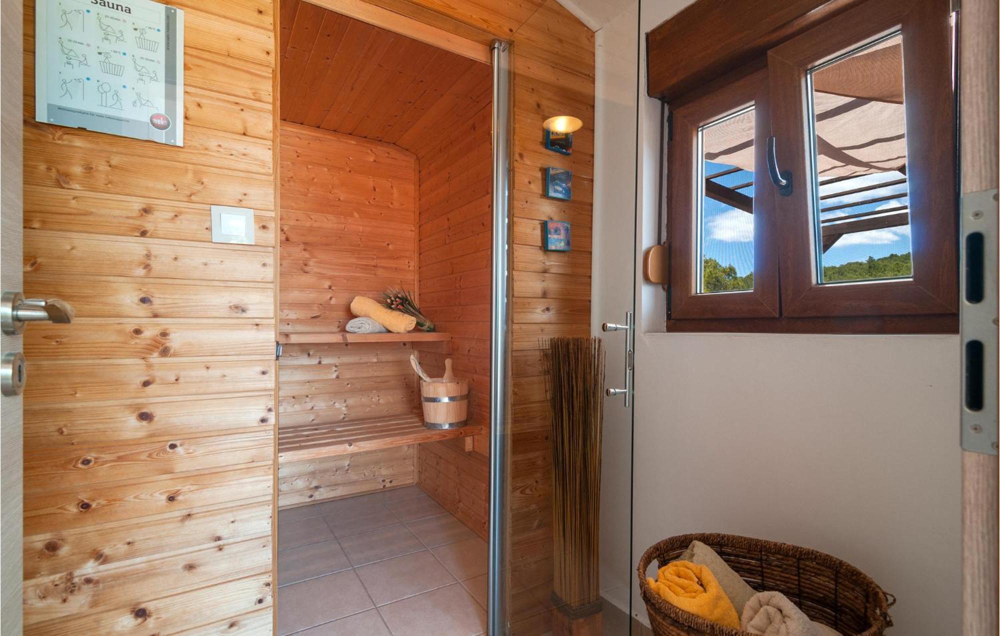 Cozy Home In Mudri Dolac With Kitchen Basina Dış mekan fotoğraf