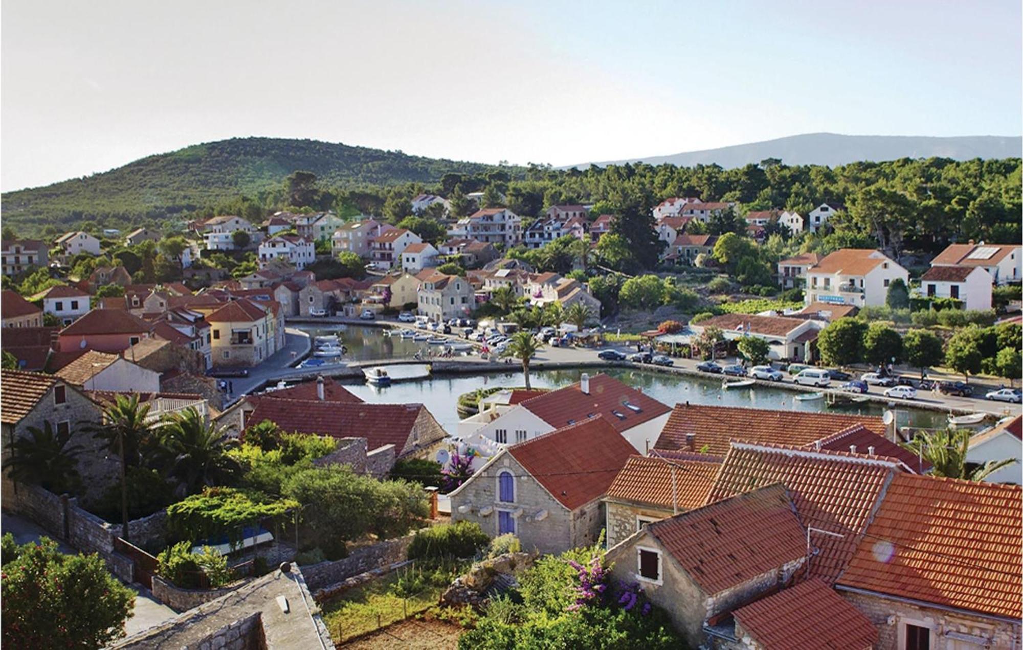 Cozy Home In Mudri Dolac With Kitchen Basina Dış mekan fotoğraf