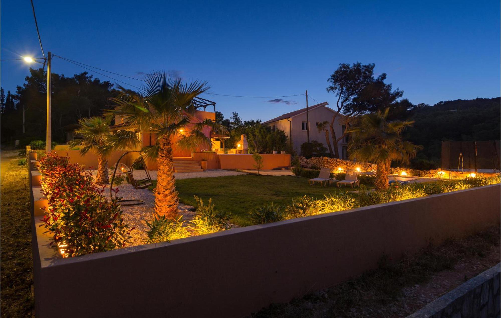 Cozy Home In Mudri Dolac With Kitchen Basina Dış mekan fotoğraf
