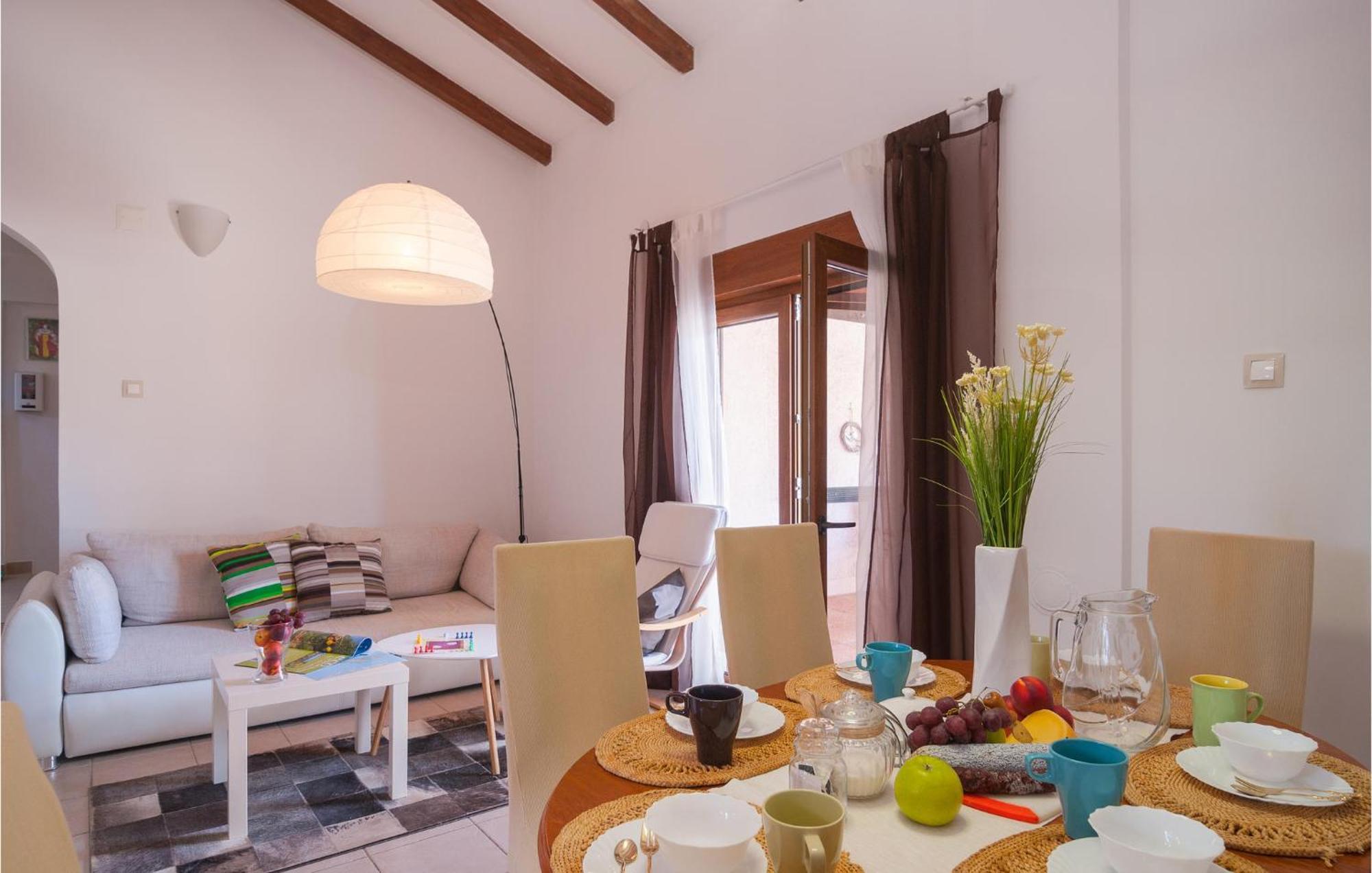 Cozy Home In Mudri Dolac With Kitchen Basina Dış mekan fotoğraf